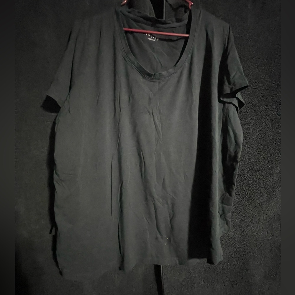 Ava & Viv Black Short Sleeve Tee